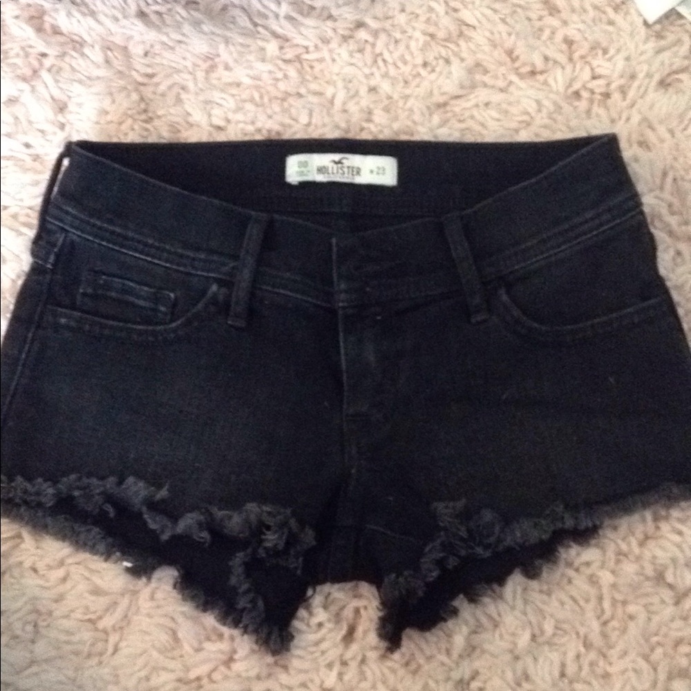 Black Hollister Shorts - Picture 1 of 2